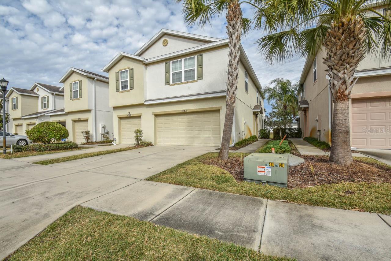 4762 WHITE SANDERLING CT, TAMPA, FL, 33619