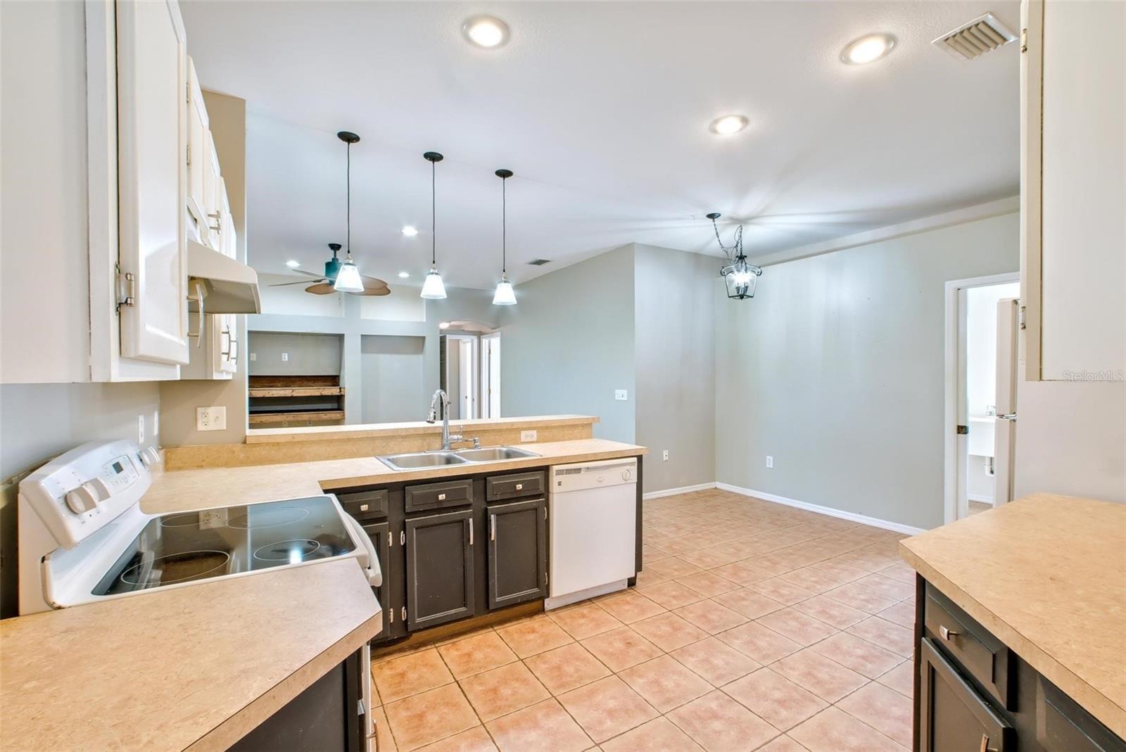 4020 CONCORD WAY, PLANT CITY, FL, 33566