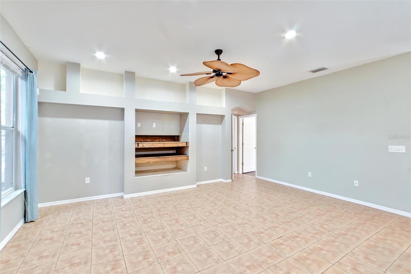 4020 CONCORD WAY, PLANT CITY, FL, 33566