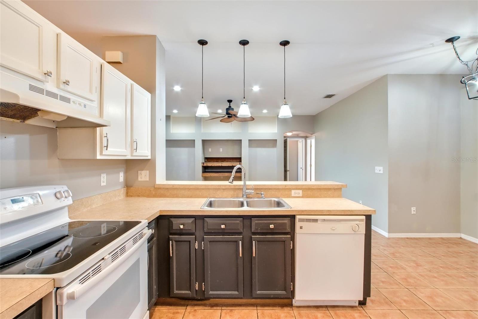 4020 CONCORD WAY, PLANT CITY, FL, 33566