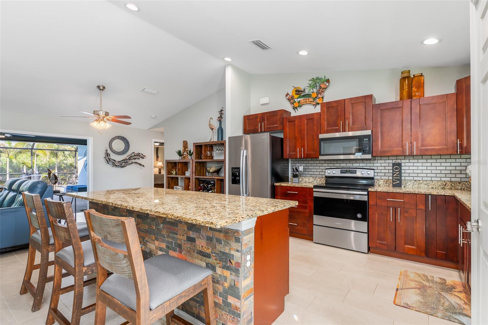 14303 MAYSVILLE CIR, PORT CHARLOTTE, FL, 33981