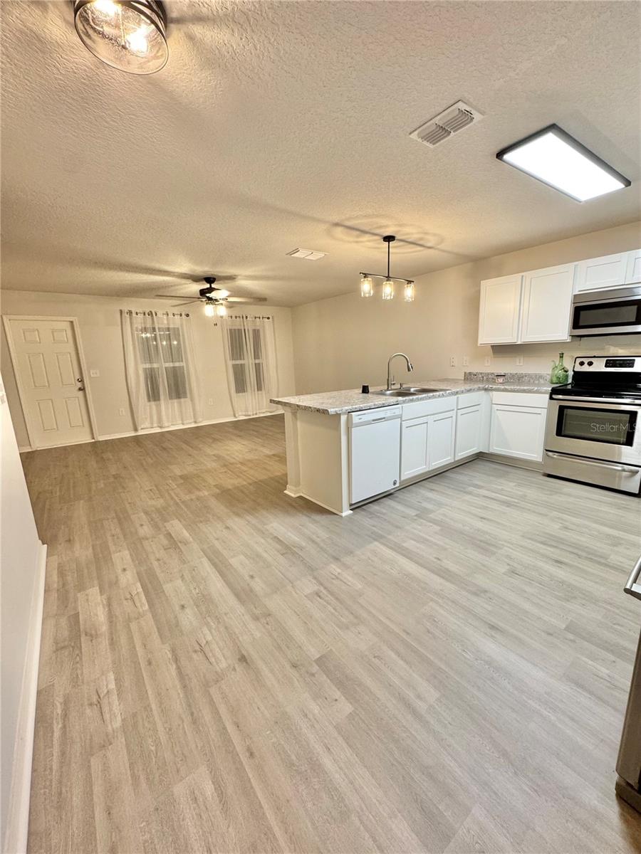 150 RAE DR, PALM COAST, FL, 32164