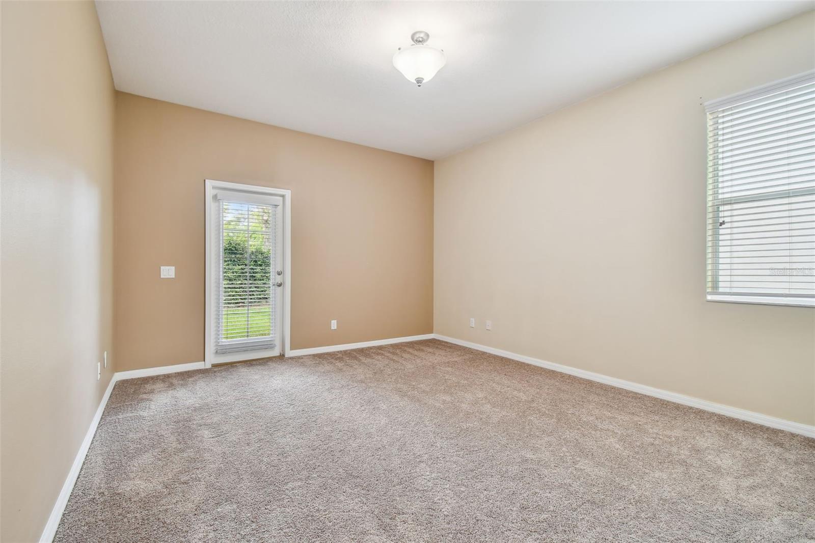 11224 ROSEATE DR, TAMPA, FL, 33626