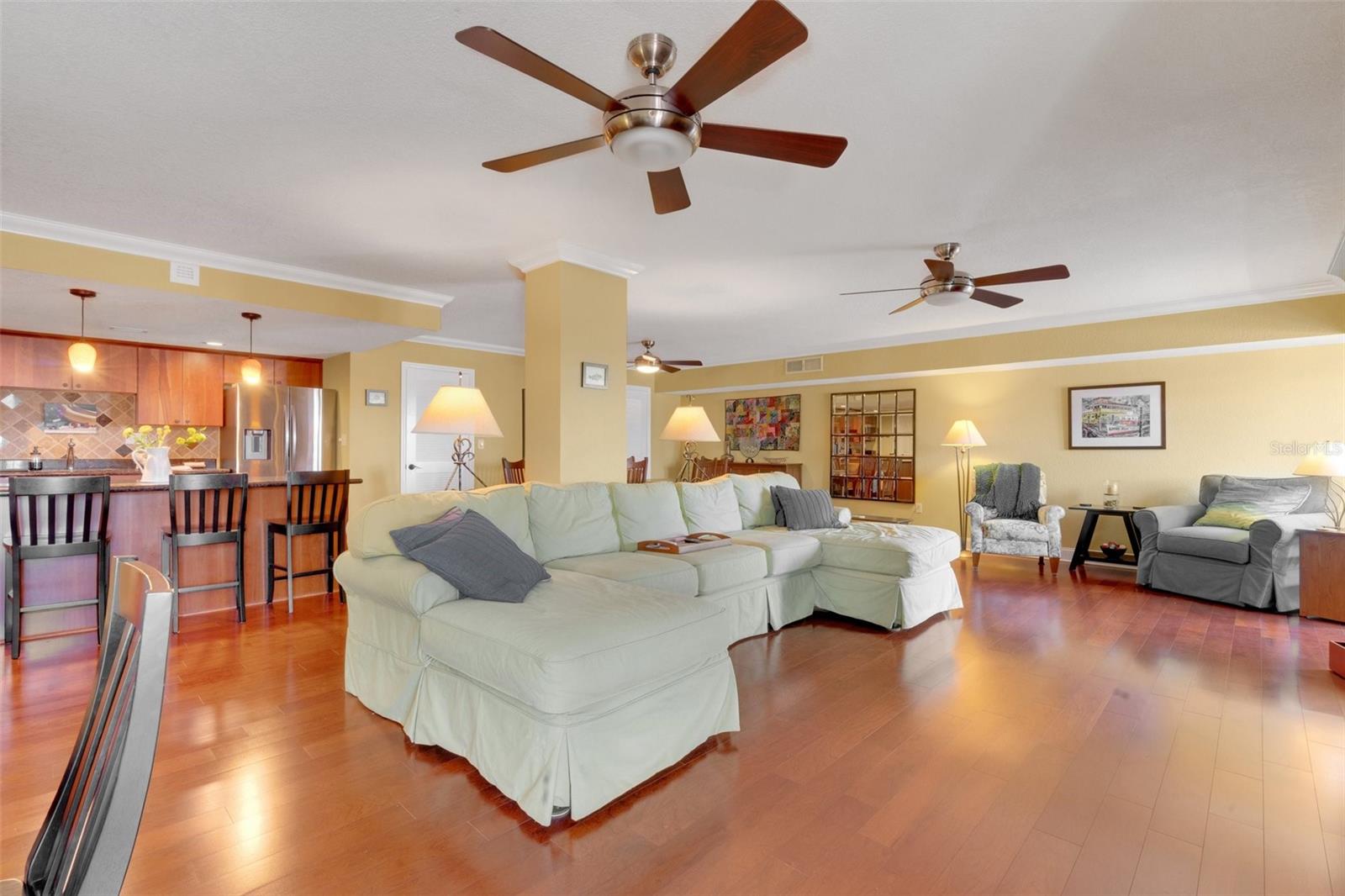 800 S GULFVIEW BLVD #101, CLEARWATER BEACH, FL, 33767