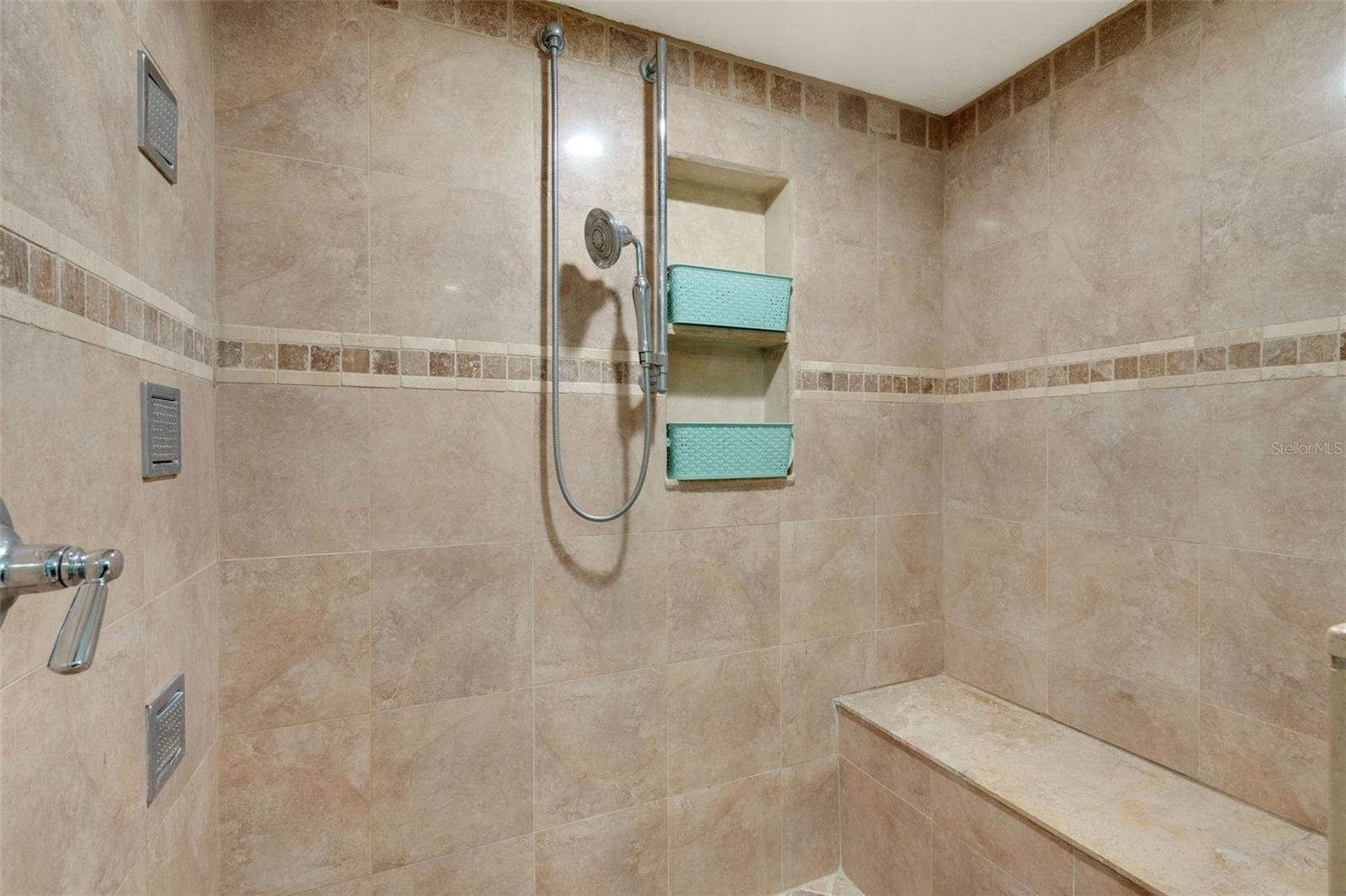 800 S GULFVIEW BLVD #101, CLEARWATER BEACH, FL, 33767