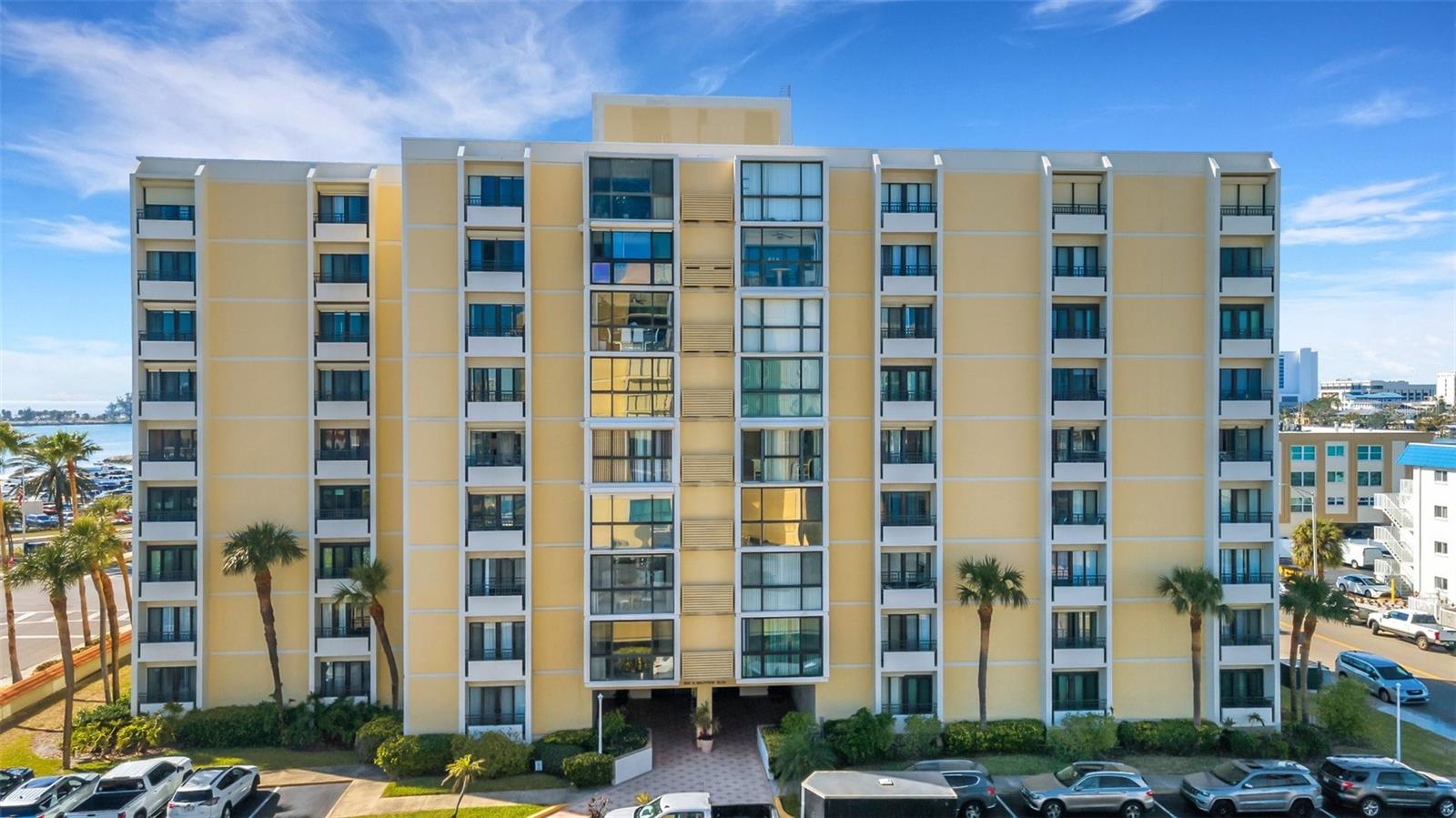 800 S GULFVIEW BLVD #101, CLEARWATER BEACH, FL, 33767