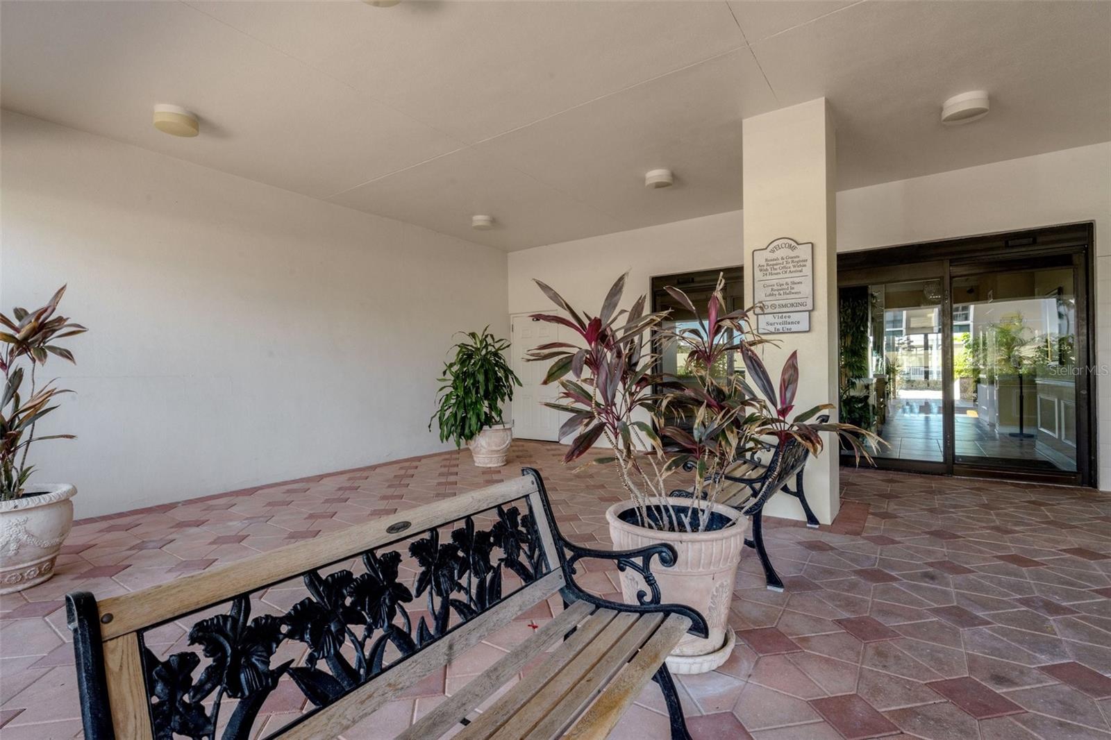 800 S GULFVIEW BLVD #101, CLEARWATER BEACH, FL, 33767