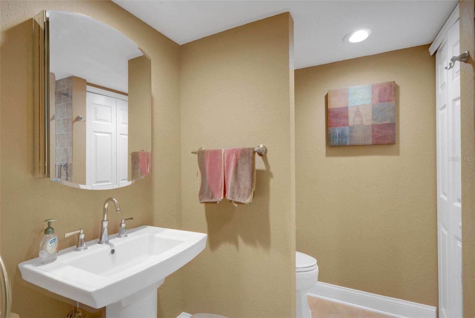 800 S GULFVIEW BLVD #101, CLEARWATER BEACH, FL, 33767