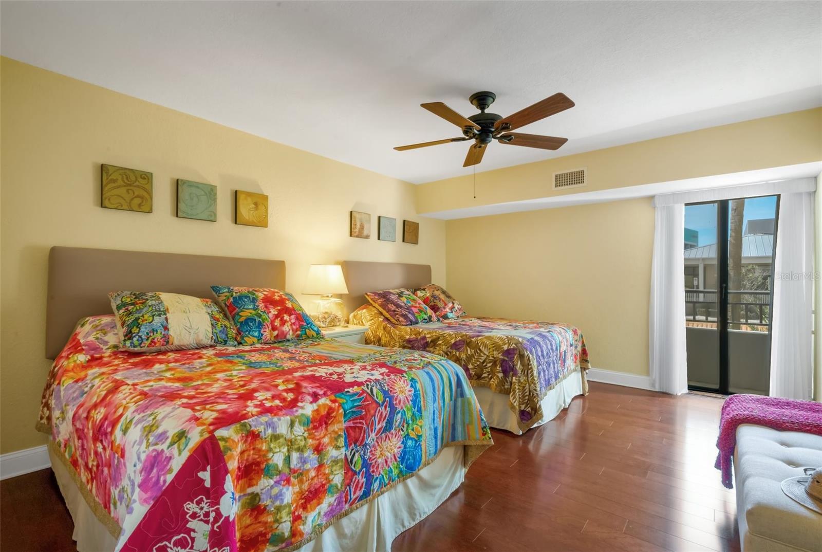 800 S GULFVIEW BLVD #101, CLEARWATER BEACH, FL, 33767