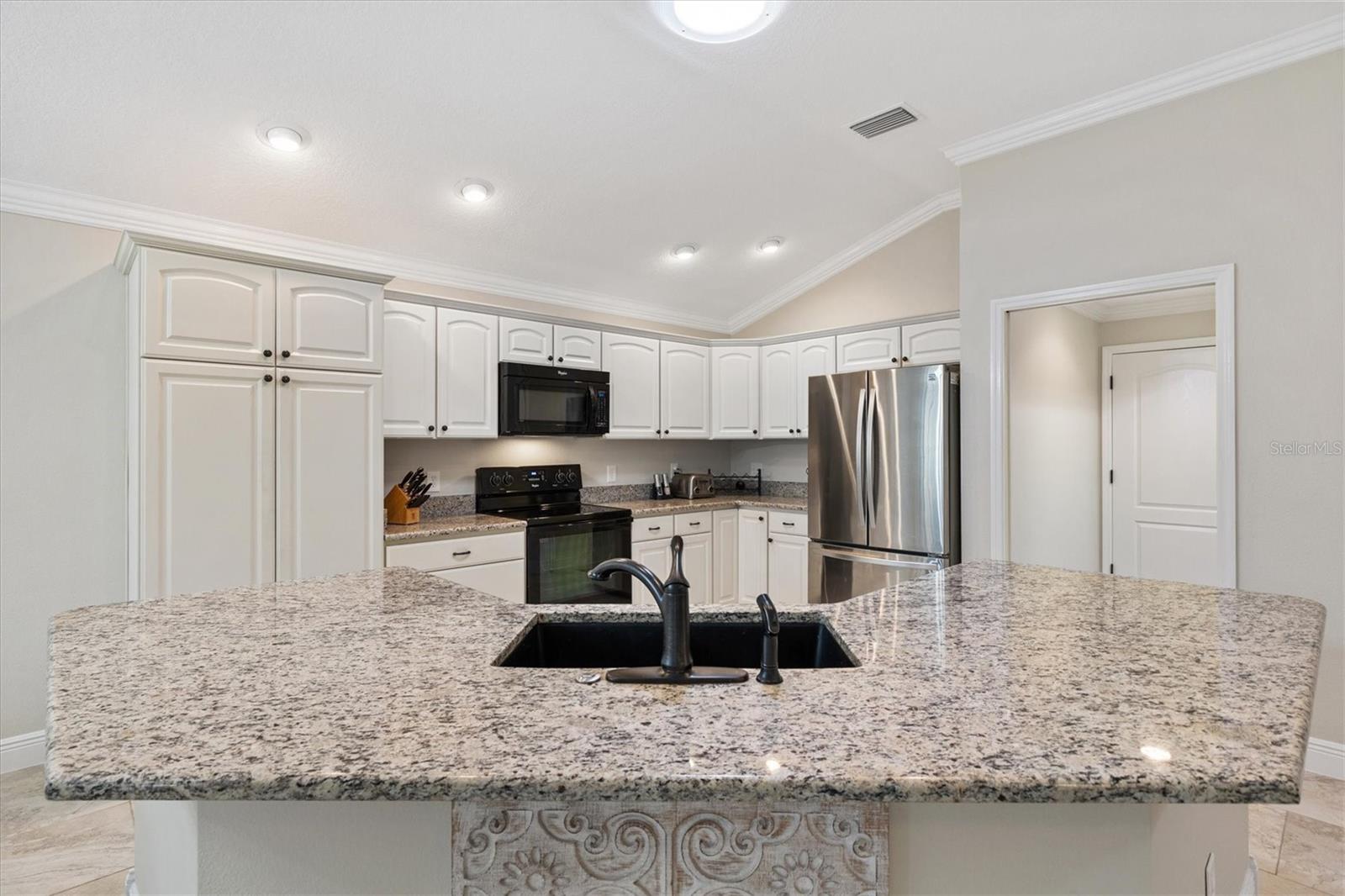 3962 NEIGHBORLY WAY, THE VILLAGES, FL, 32163