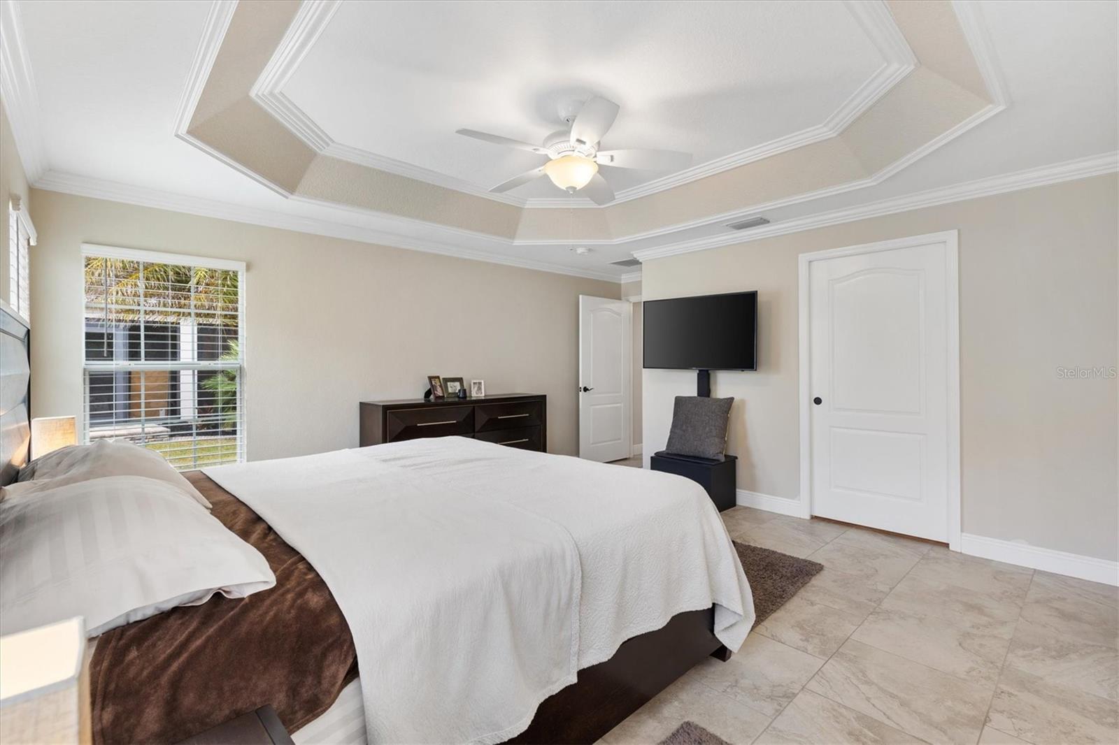 3962 NEIGHBORLY WAY, THE VILLAGES, FL, 32163