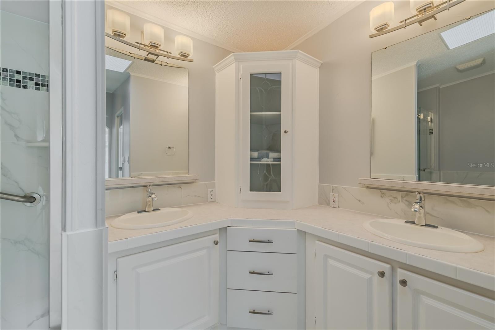 513 PORTSIDE LN, EDGEWATER, FL, 32141