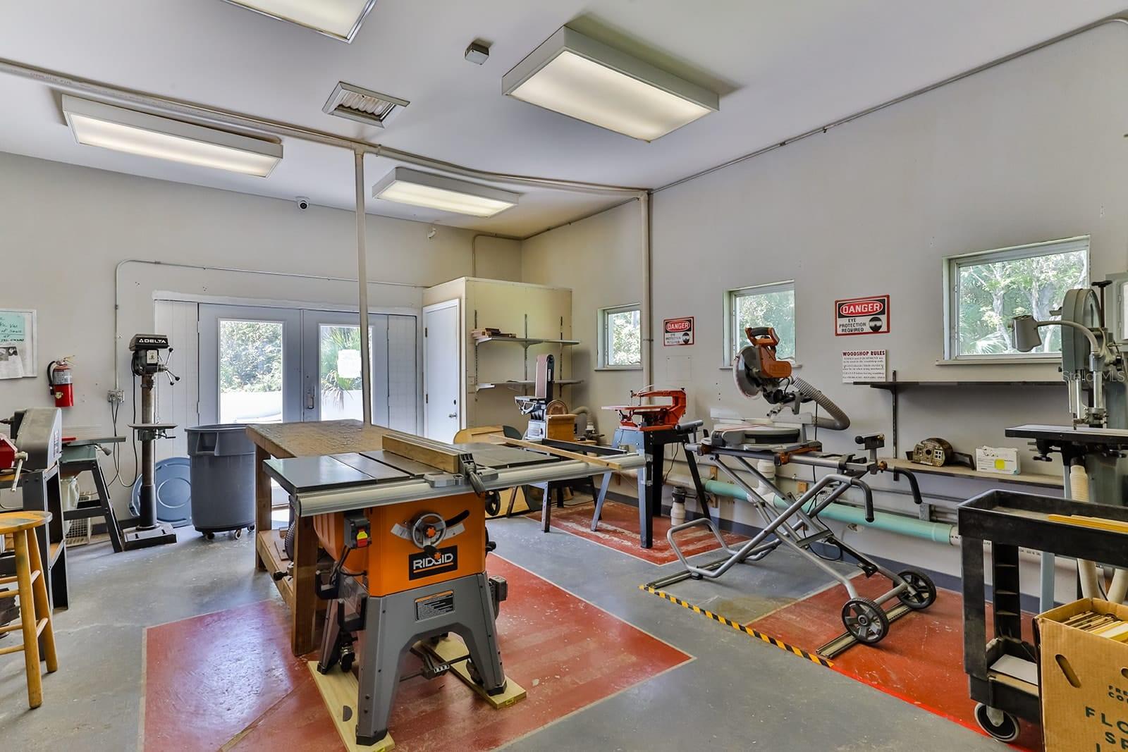 513 PORTSIDE LN, EDGEWATER, FL, 32141