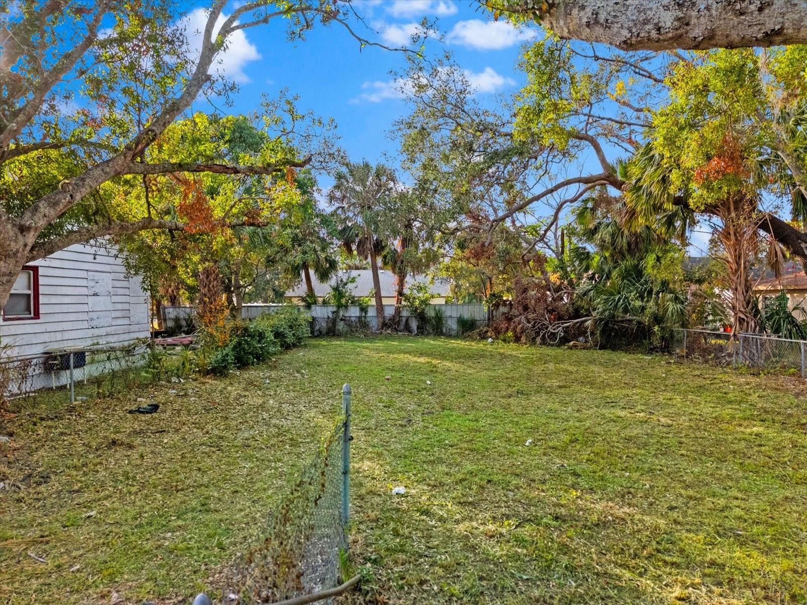2825 N LINKS AVE, SARASOTA, FL, 34234