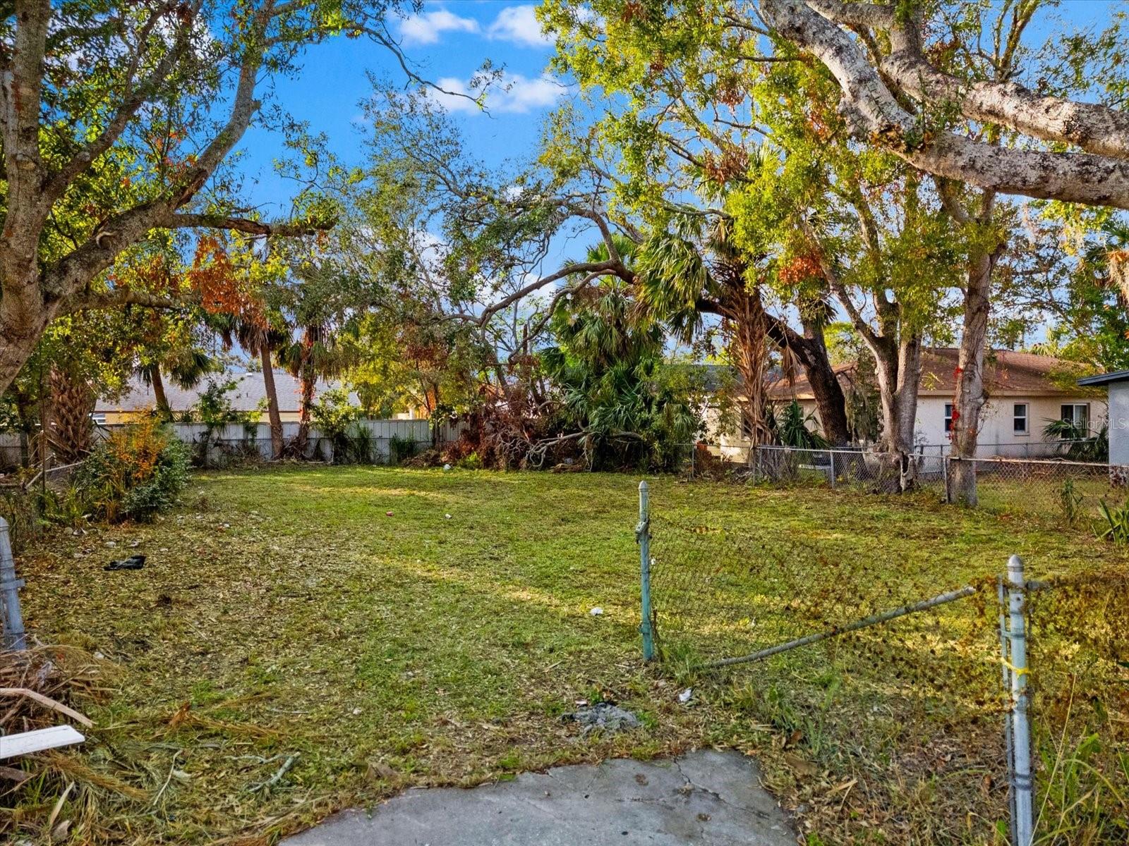 2825 N LINKS AVE, SARASOTA, FL, 34234