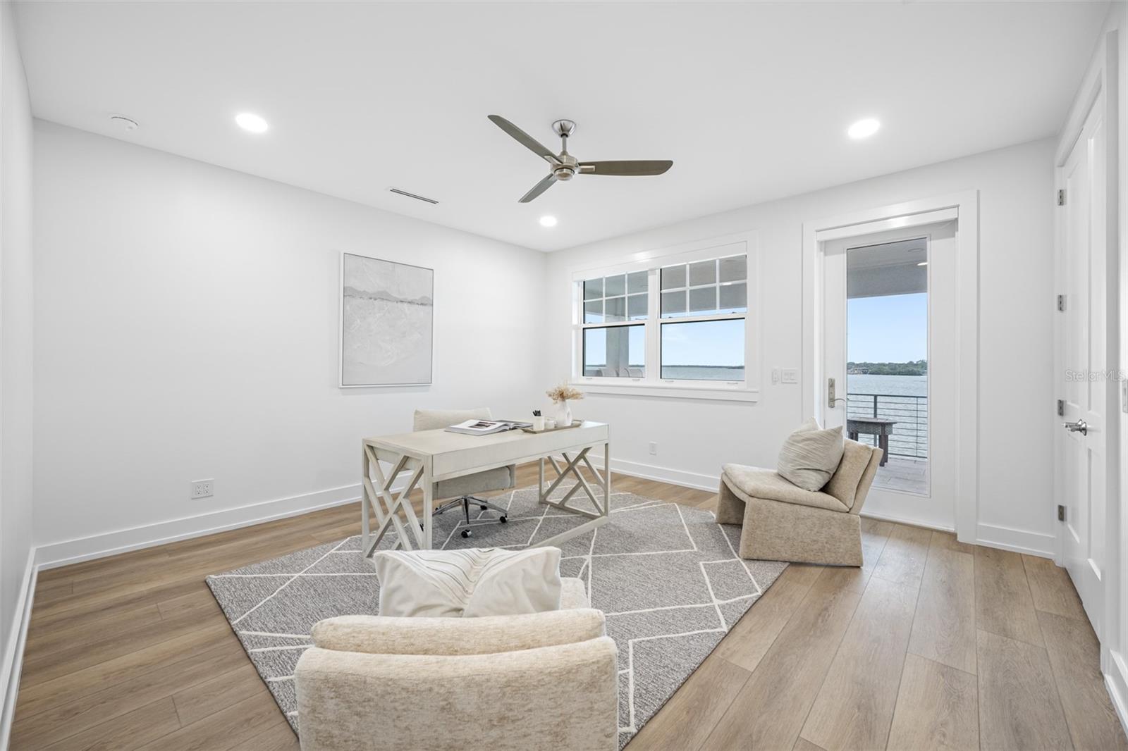 7899 CAUSEWAY BLVD N, ST PETERSBURG, FL, 33707