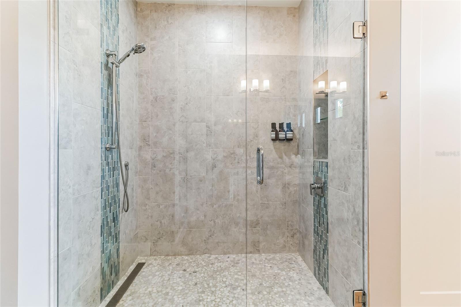 1418 SW 1ST PL, CAPE CORAL, FL, 33991