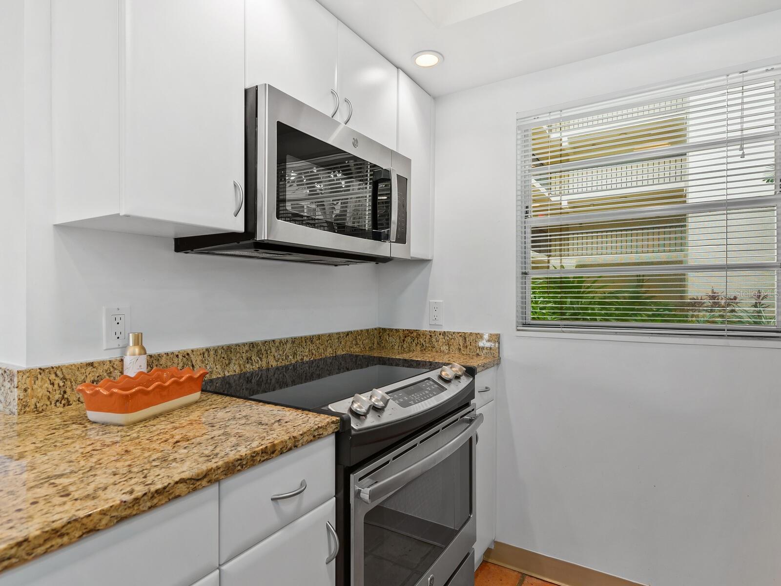 3240 GULF OF MEXICO DR #B104, LONGBOAT KEY, FL, 34228