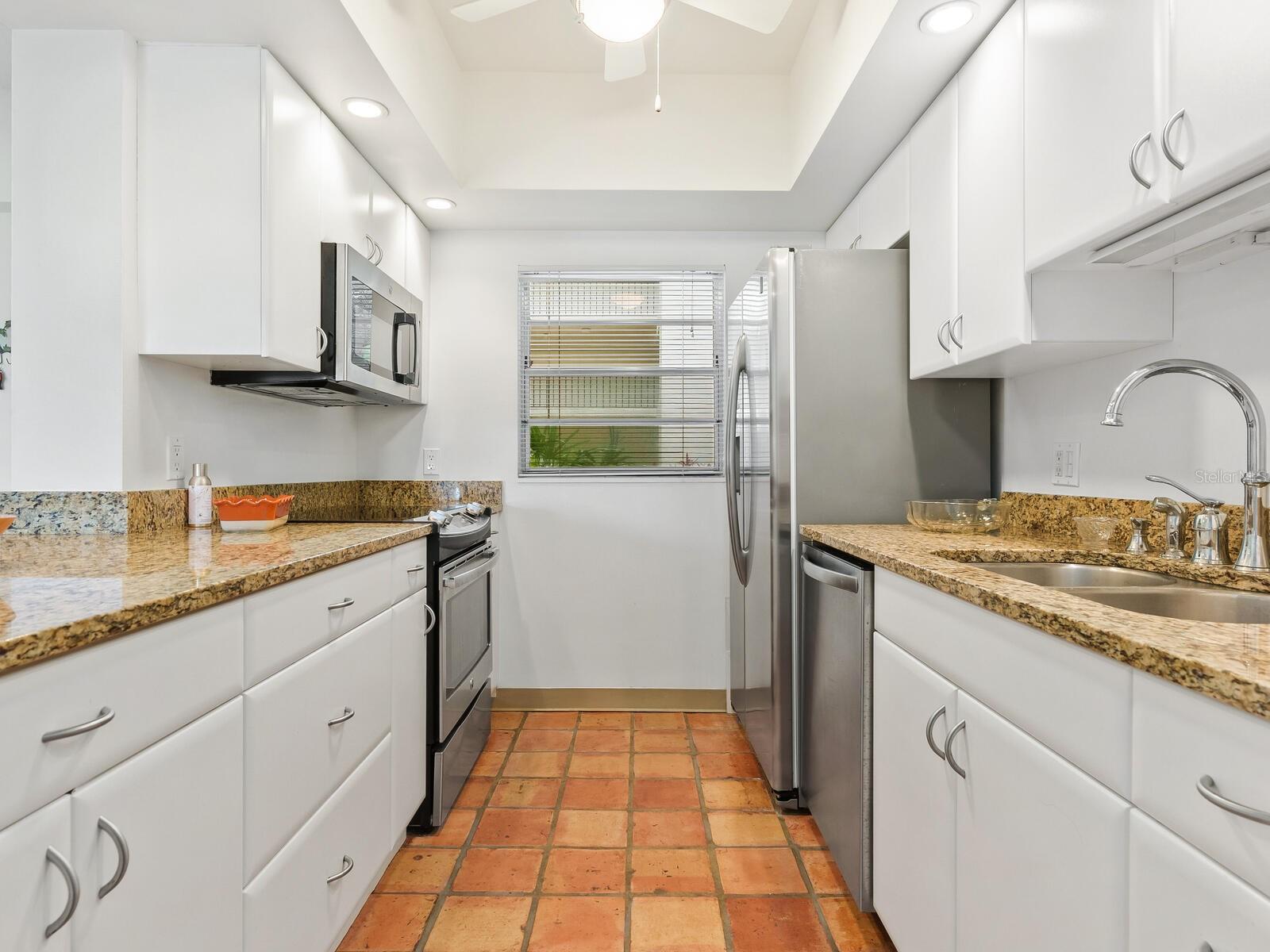 3240 GULF OF MEXICO DR #B104, LONGBOAT KEY, FL, 34228