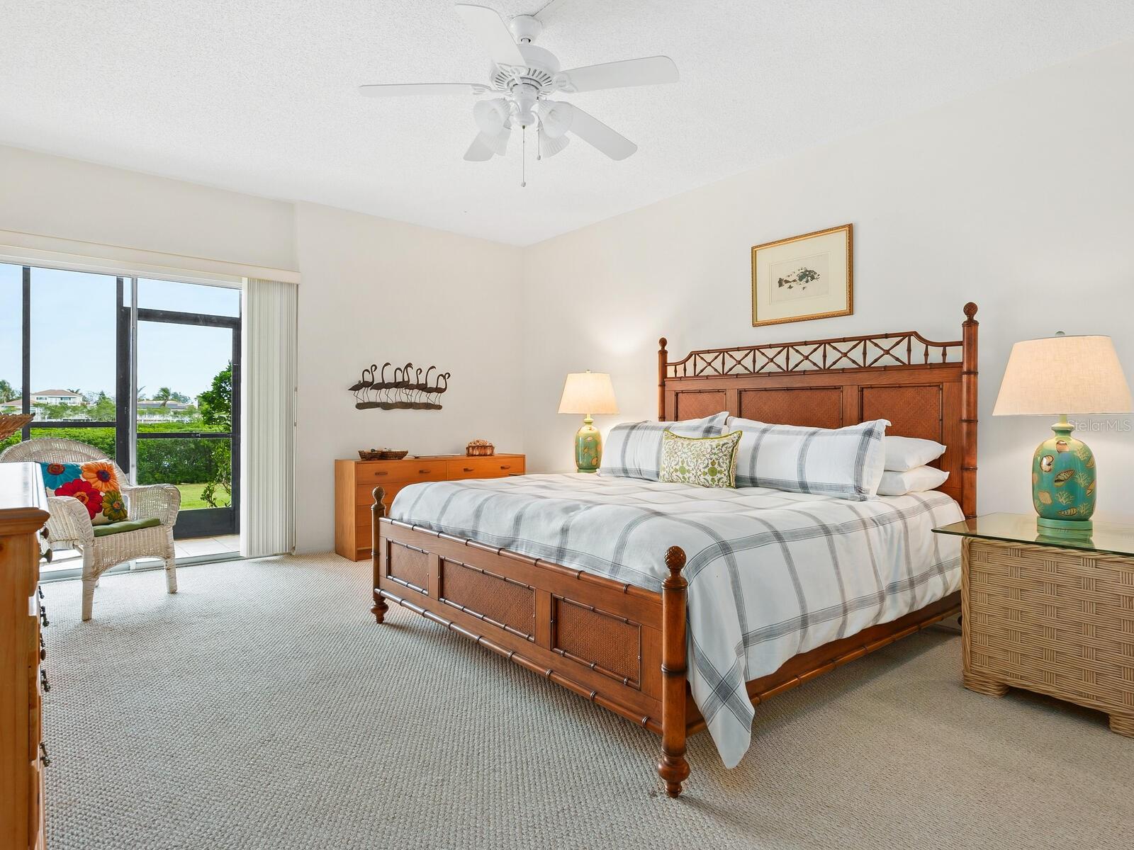 3240 GULF OF MEXICO DR #B104, LONGBOAT KEY, FL, 34228