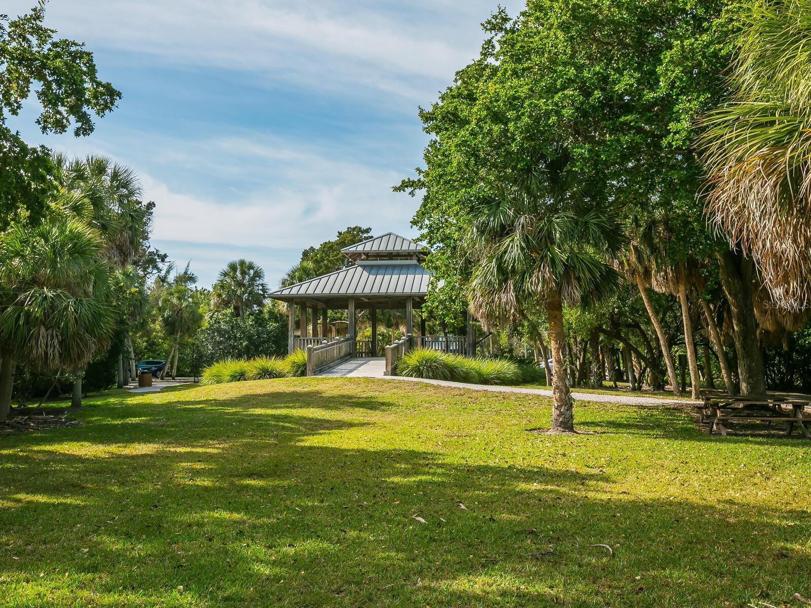 3240 GULF OF MEXICO DR #B104, LONGBOAT KEY, FL, 34228