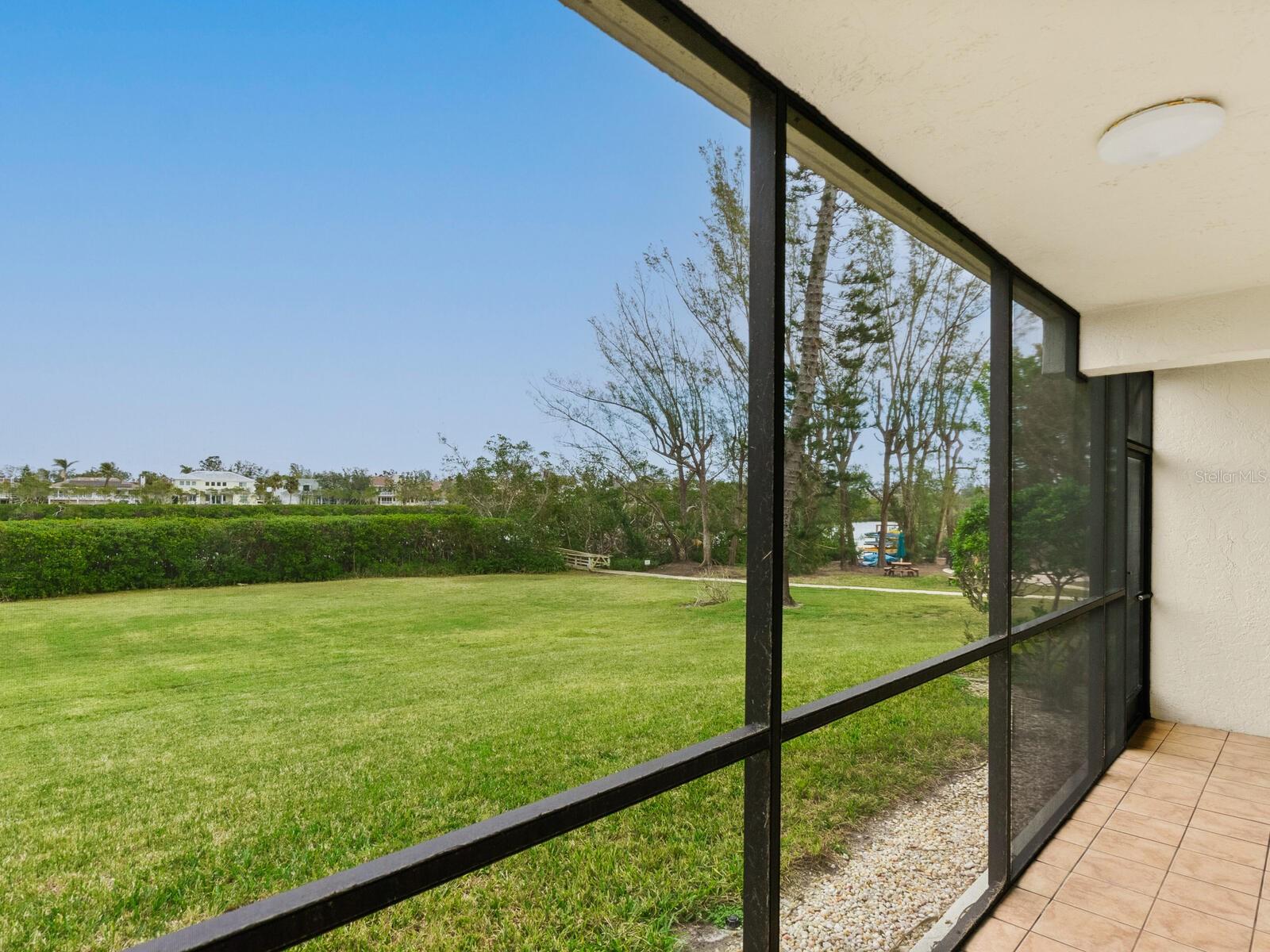 3240 GULF OF MEXICO DR #B104, LONGBOAT KEY, FL, 34228