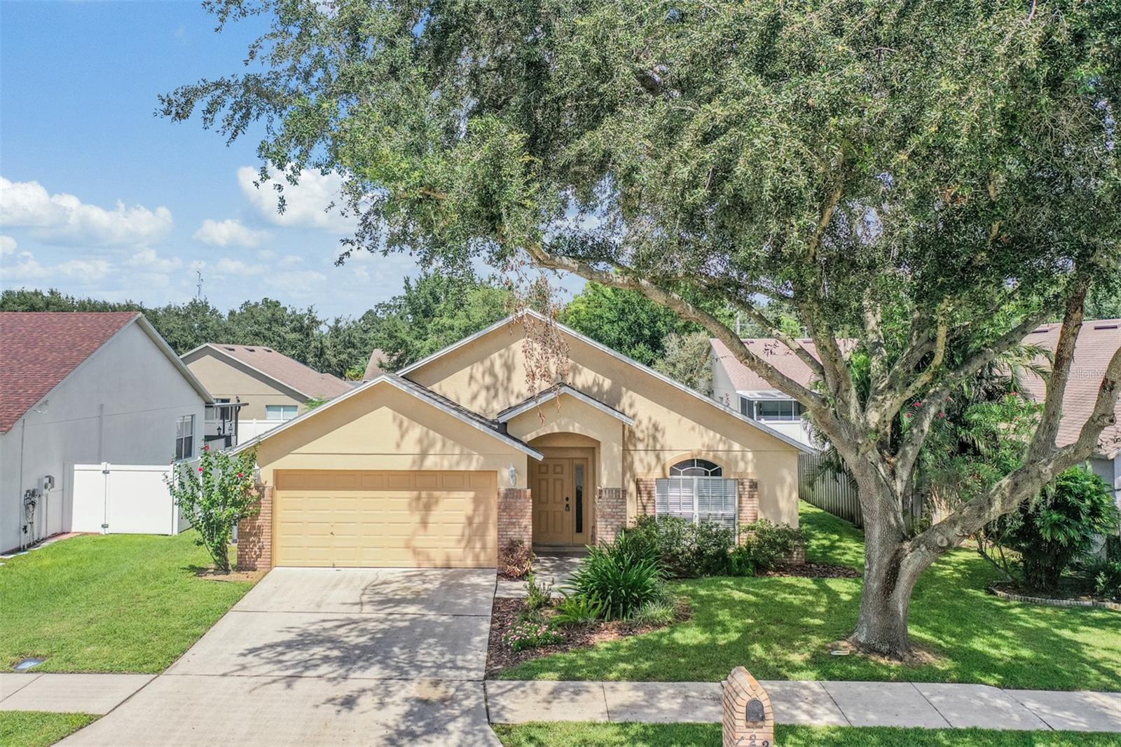 122 ORANGE BUD WAY, PLANT CITY, FL, 33563