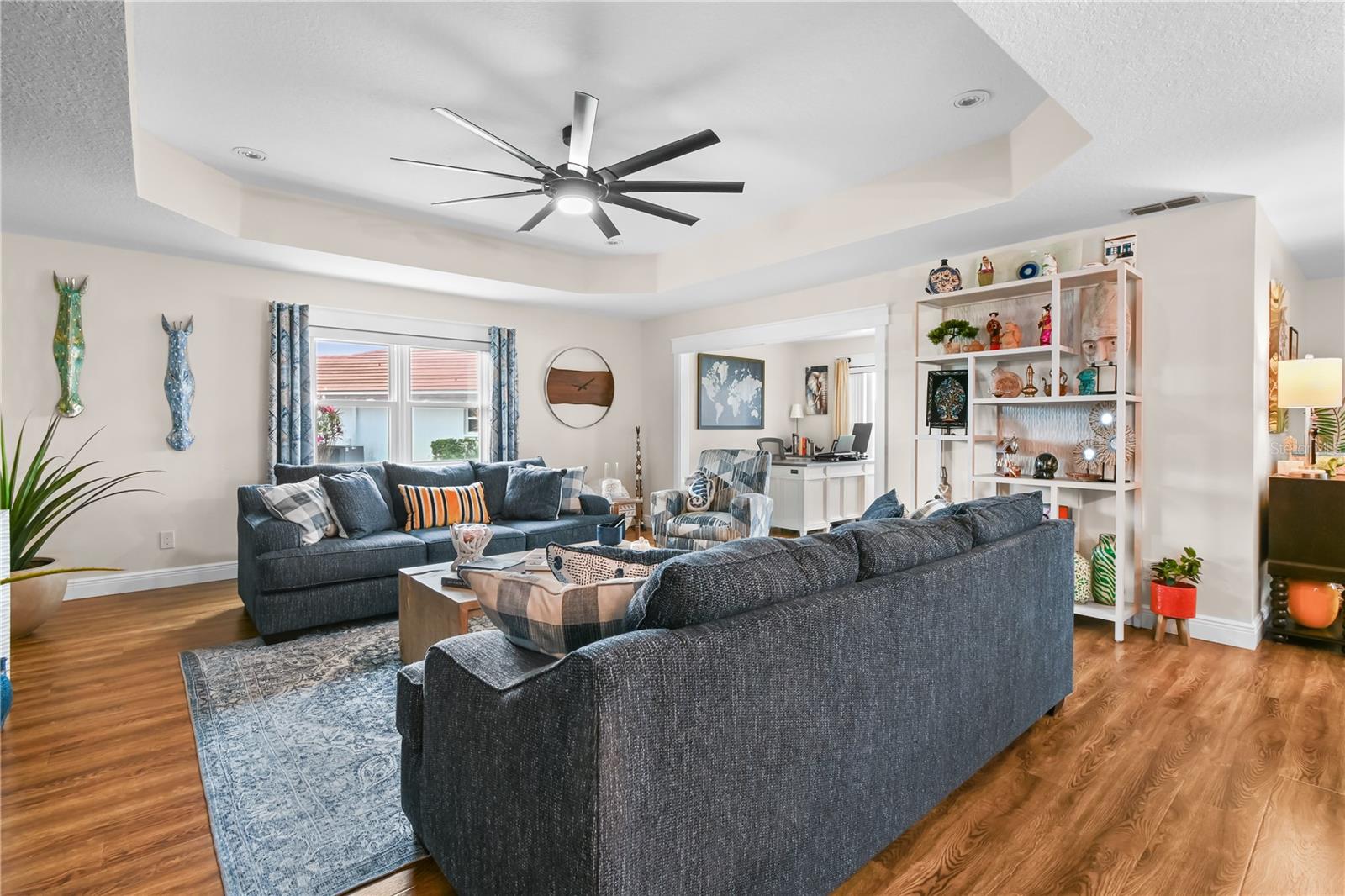 1809 WOLF LAUREL DR, SUN CITY CENTER, FL, 33573