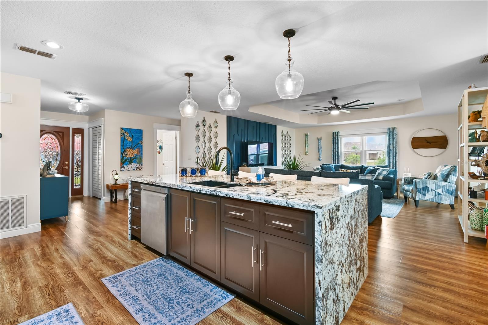 1809 WOLF LAUREL DR, SUN CITY CENTER, FL, 33573