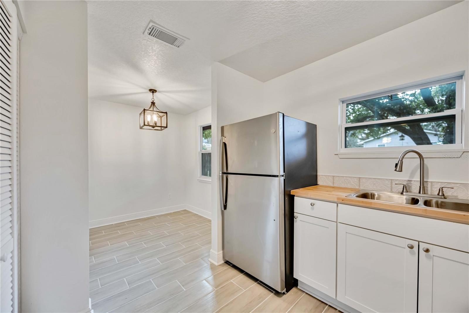5433 579 HWY #A, SEFFNER, FL, 33584