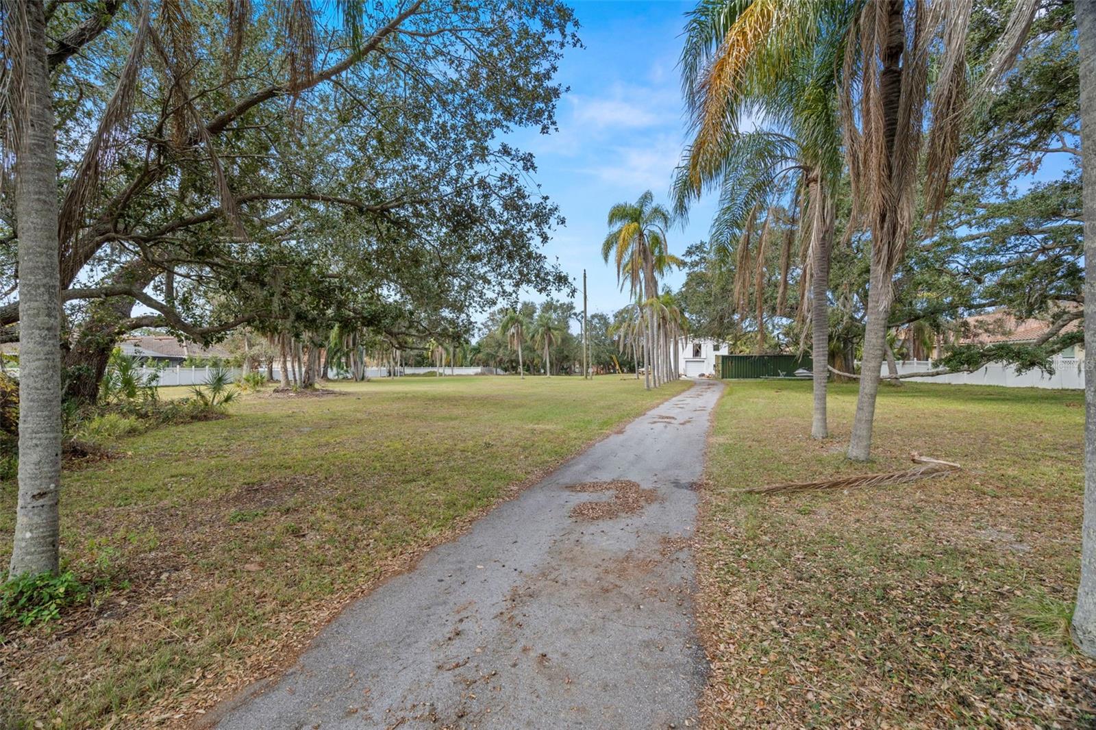2265 N MCMULLEN BOOTH RD, CLEARWATER, FL, 33759