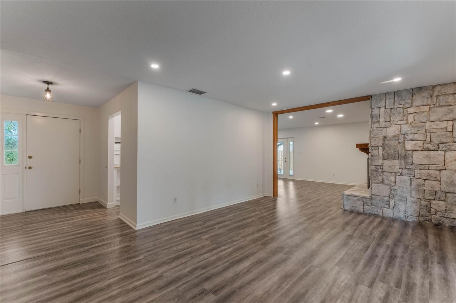 117 E GOODHEART AVE, LAKE MARY, FL, 32746
