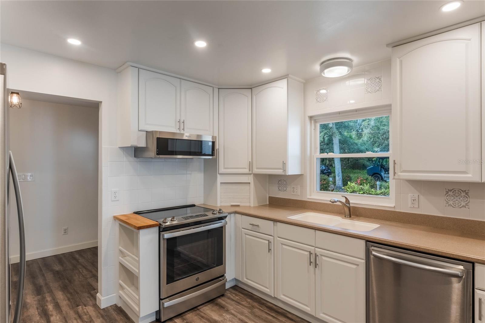 117 E GOODHEART AVE, LAKE MARY, FL, 32746