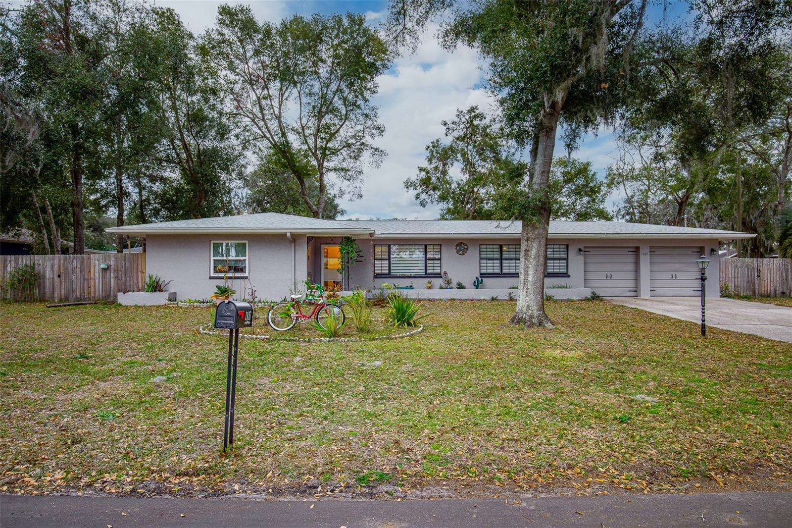 1107 LAKESHORE DR, INVERNESS, FL, 34450
