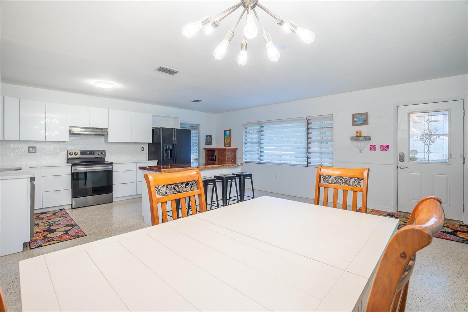 1107 LAKESHORE DR, INVERNESS, FL, 34450