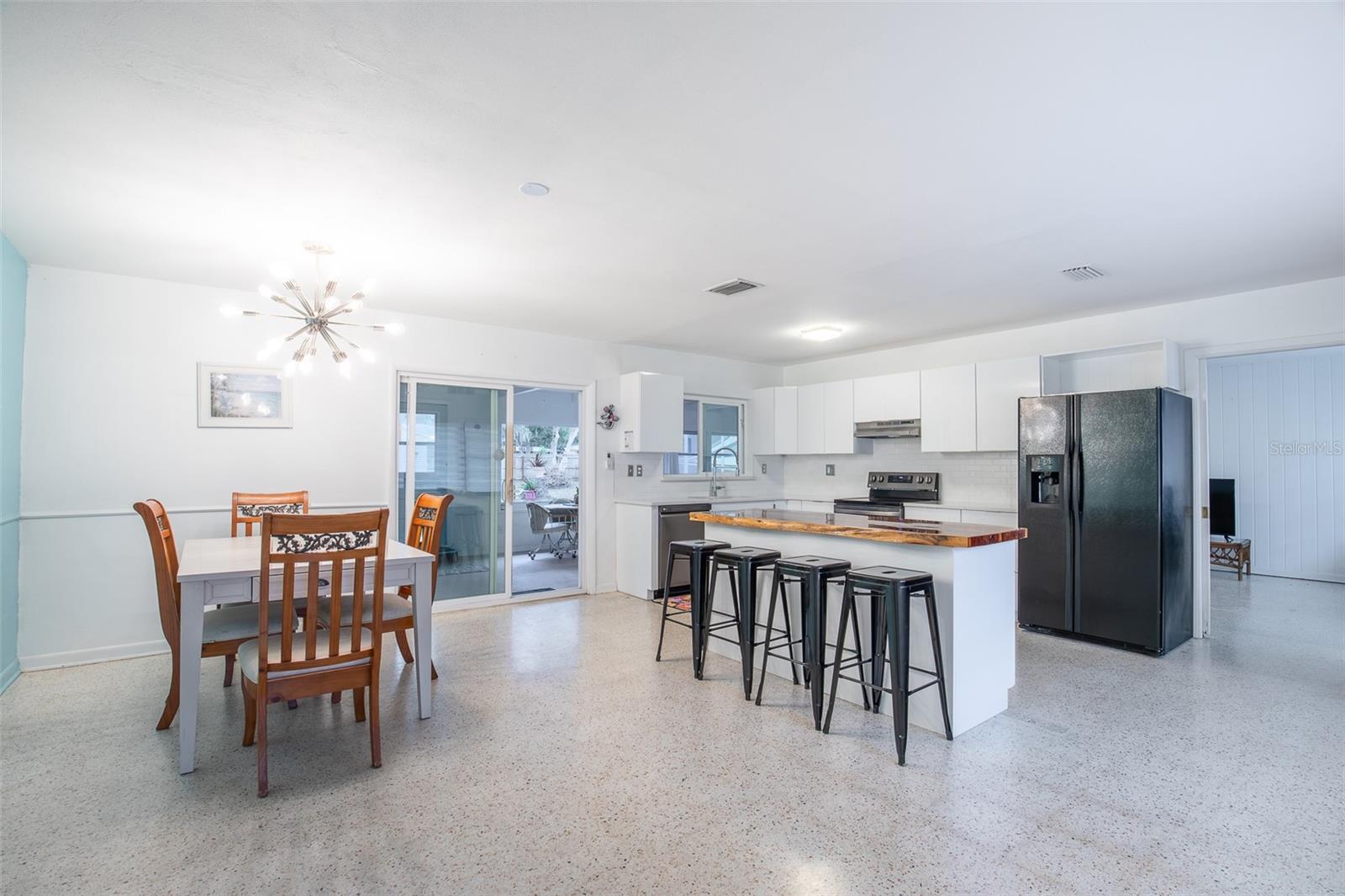 1107 LAKESHORE DR, INVERNESS, FL, 34450