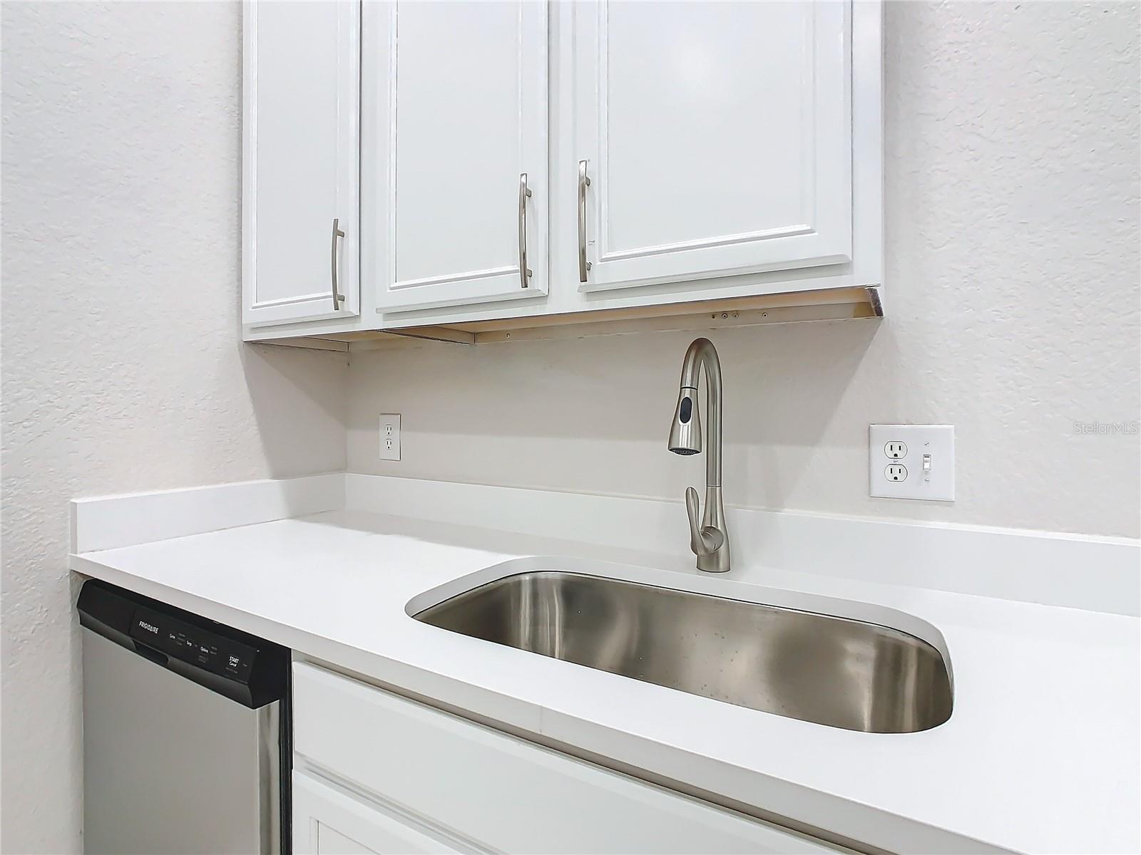 3000 LAUREL PARK LN #202, KISSIMMEE, FL, 34741