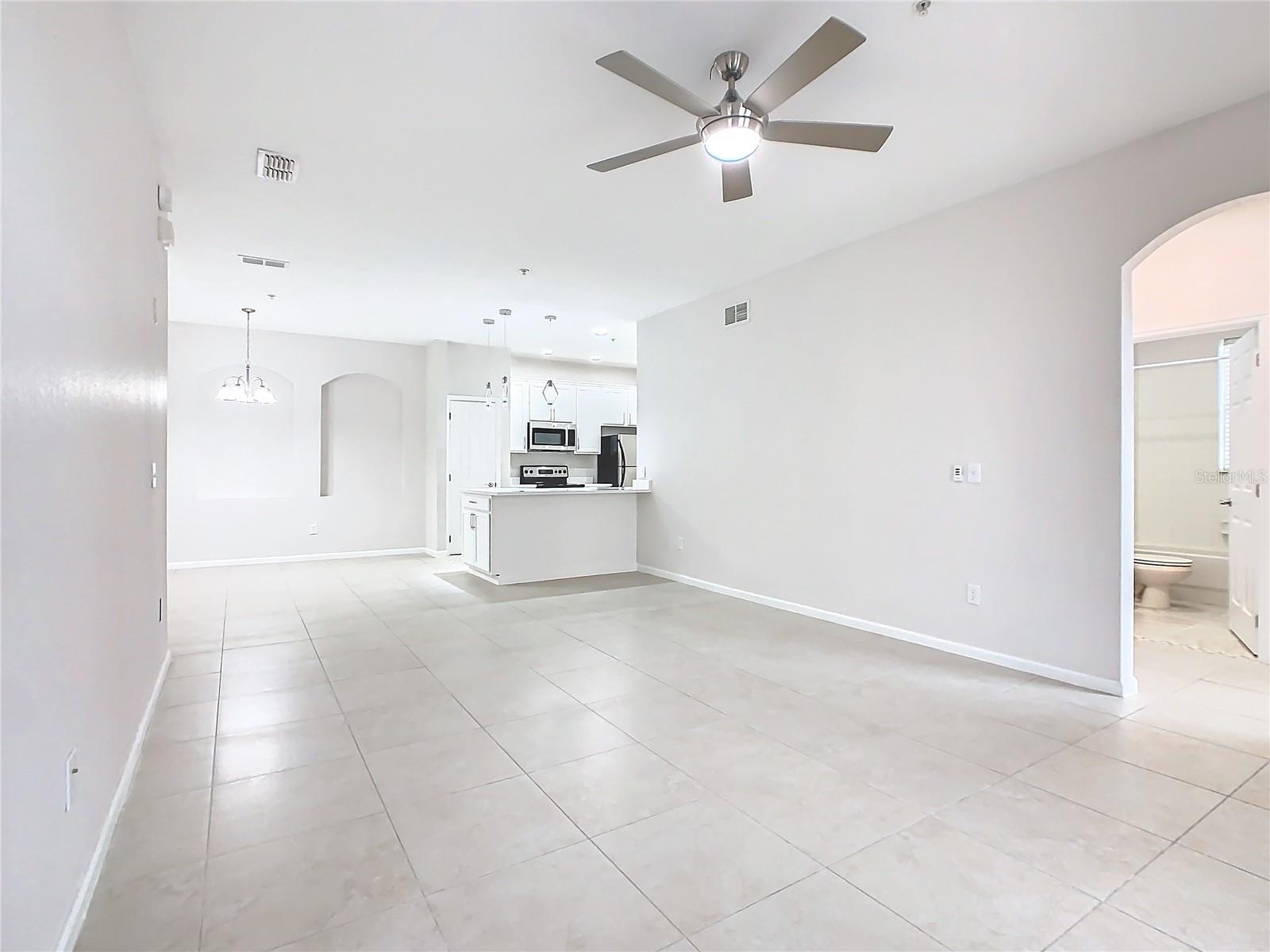 3000 LAUREL PARK LN #202, KISSIMMEE, FL, 34741