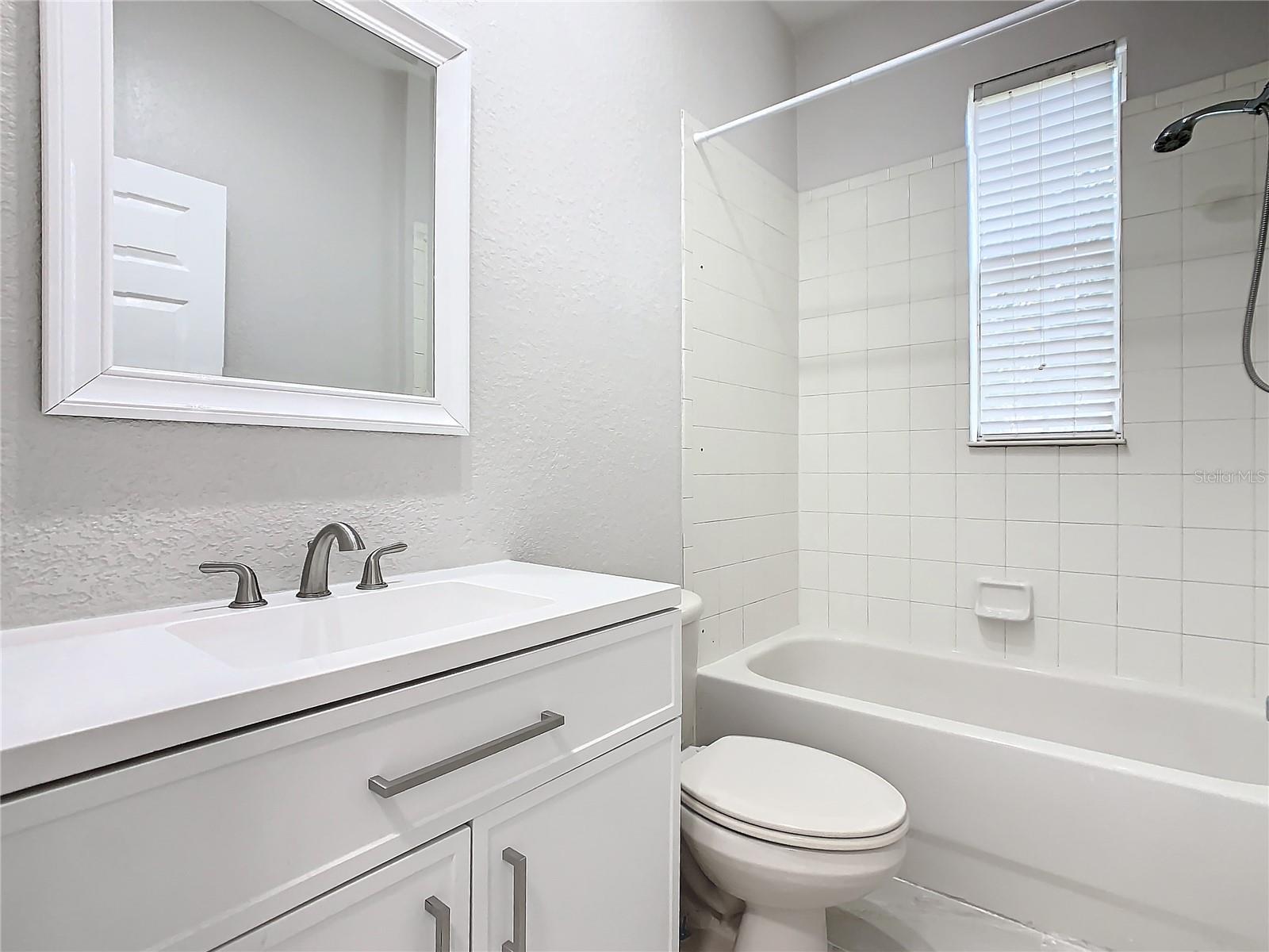 3000 LAUREL PARK LN #202, KISSIMMEE, FL, 34741
