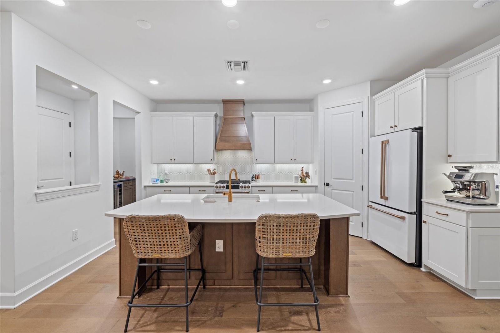 11712 GOLDEN BAY PL, BRADENTON, FL, 34211