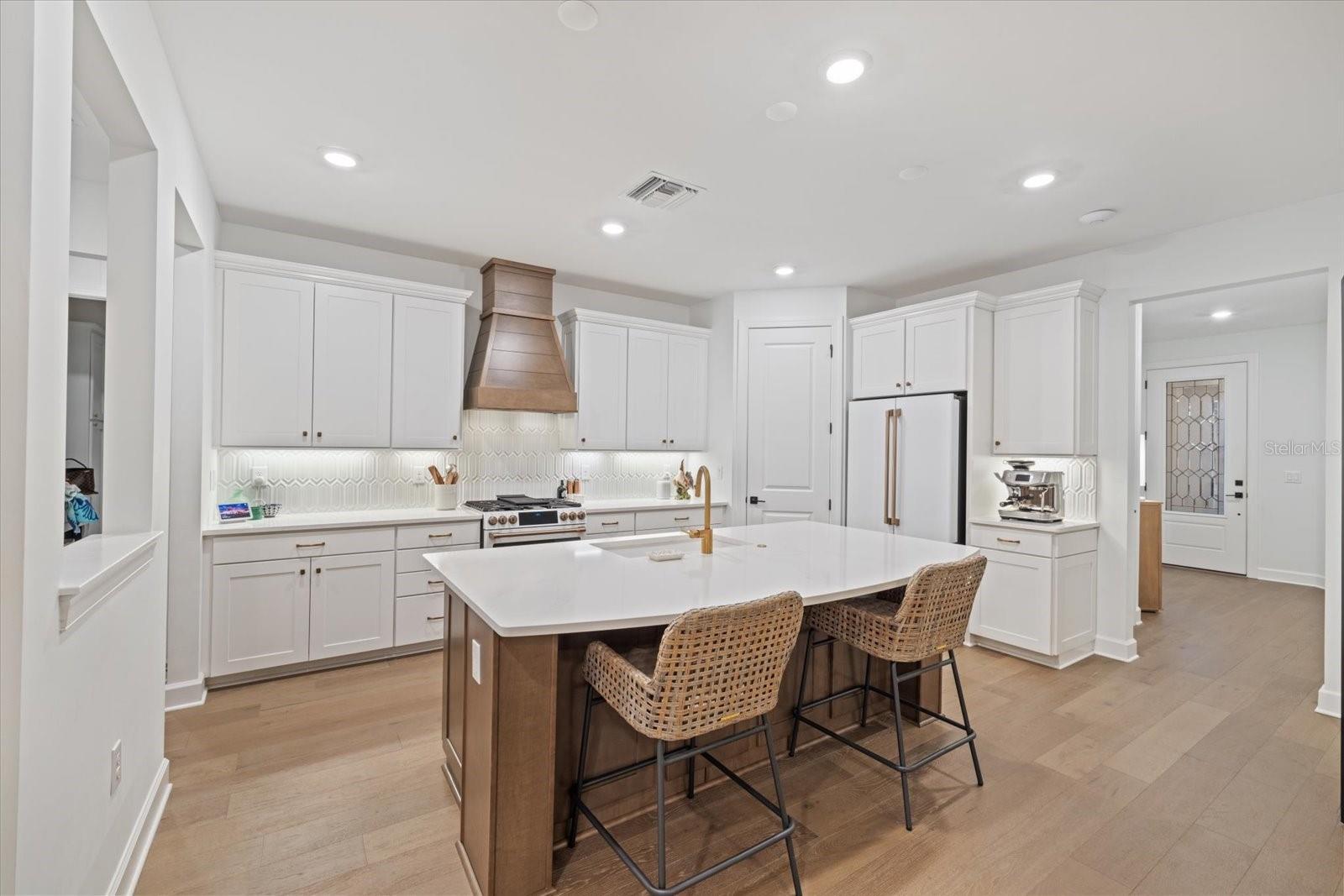 11712 GOLDEN BAY PL, BRADENTON, FL, 34211