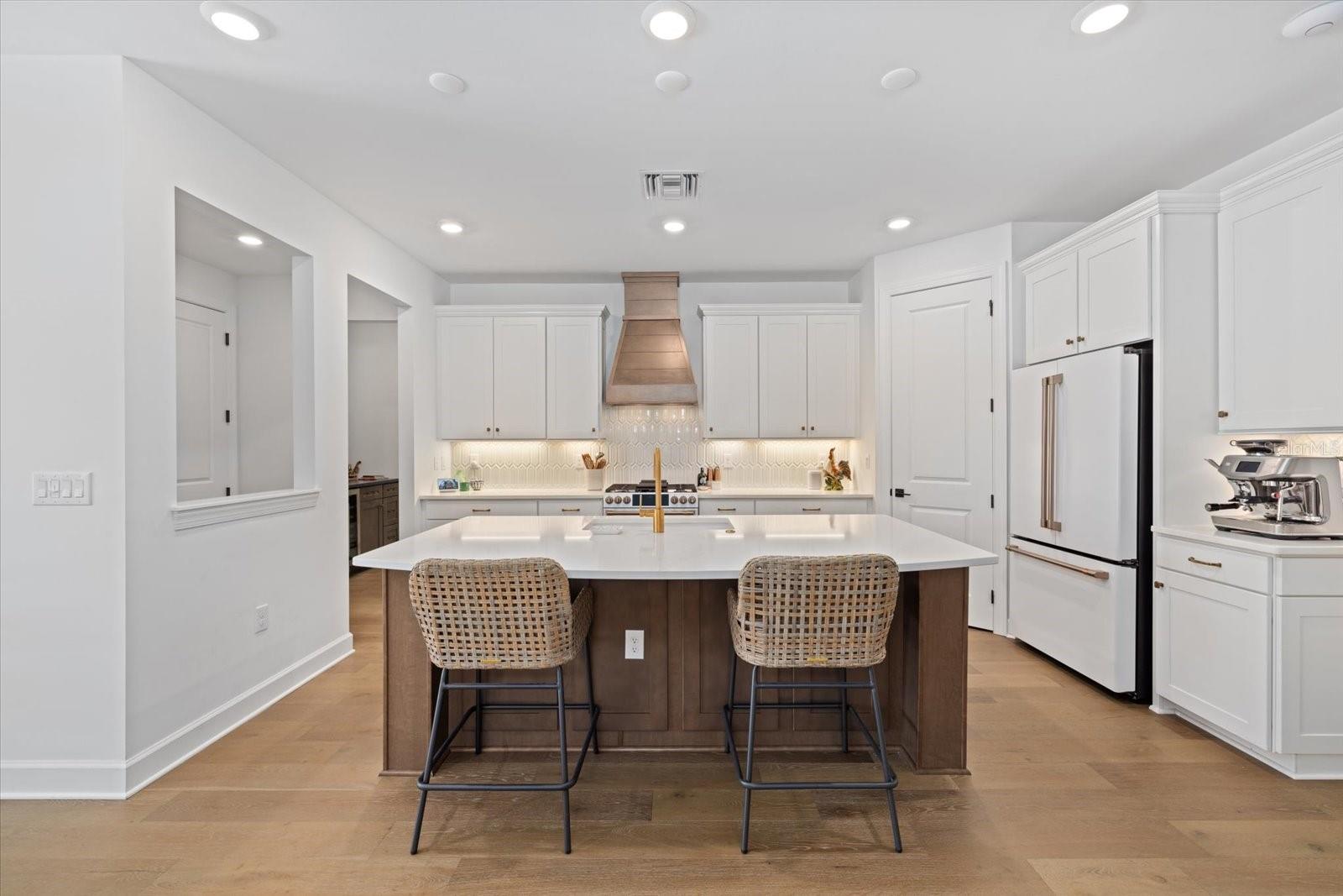 11712 GOLDEN BAY PL, BRADENTON, FL, 34211