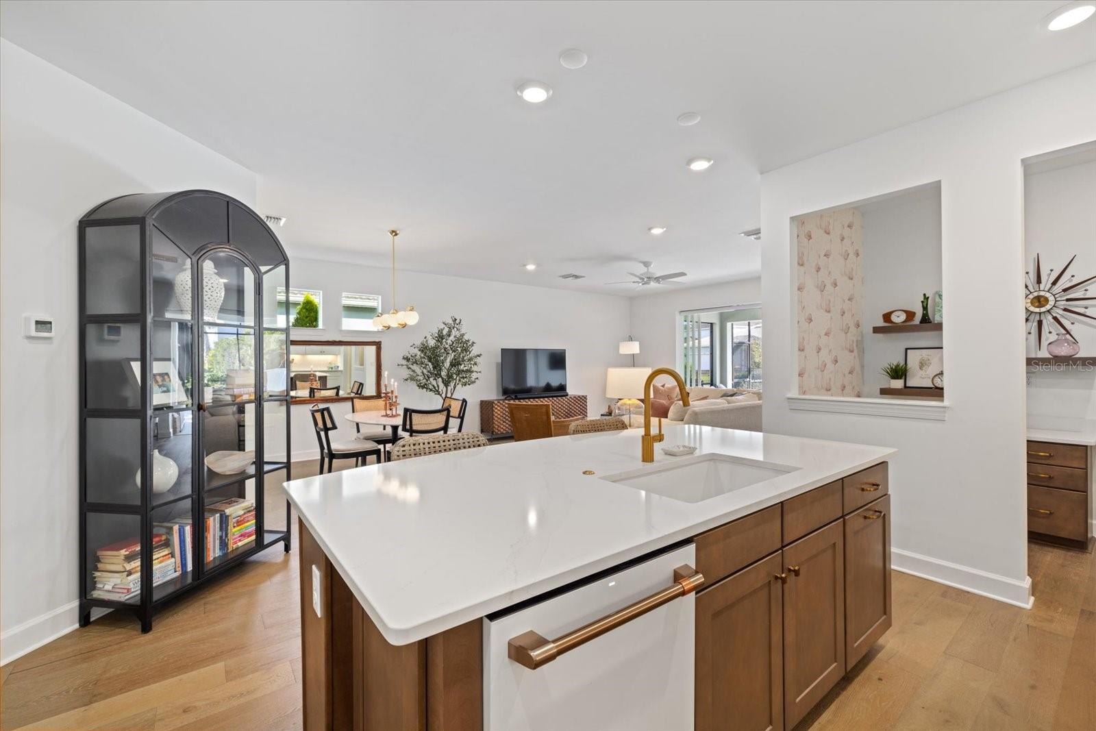 11712 GOLDEN BAY PL, BRADENTON, FL, 34211