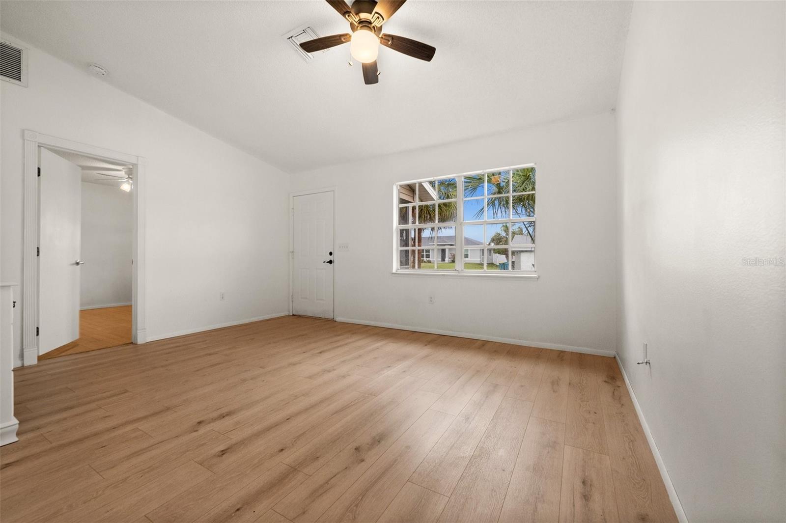 12071 CLAREMONT DR, PORT CHARLOTTE, FL, 33981
