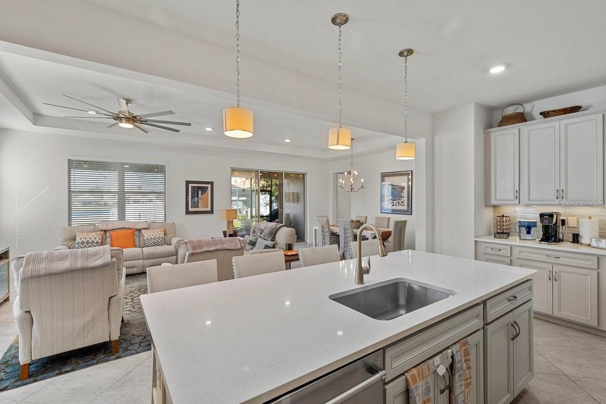 11928 SAND MYRTLE RD, RIVERVIEW, FL, 33579