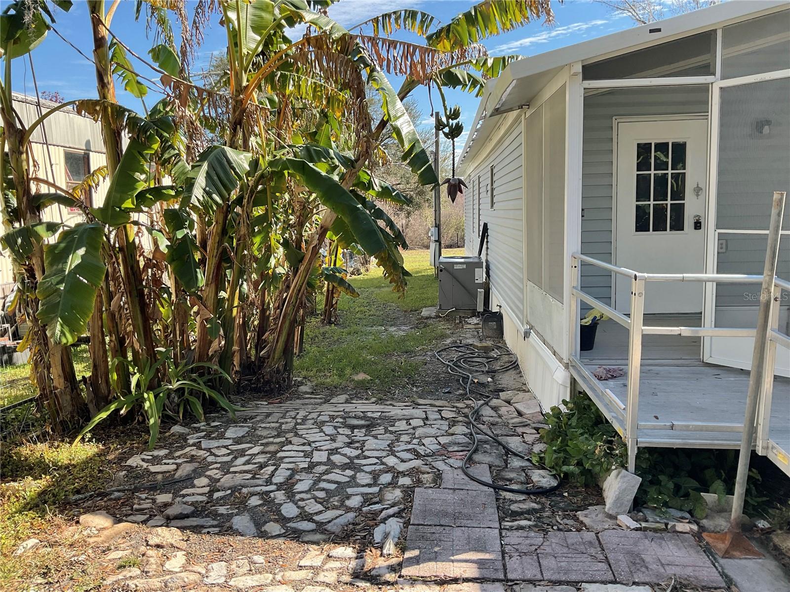 11587 CR 675W, WEBSTER, FL, 33597
