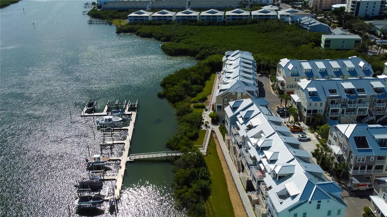 19915 GULF BLVD #303, INDIAN SHORES, FL, 33785