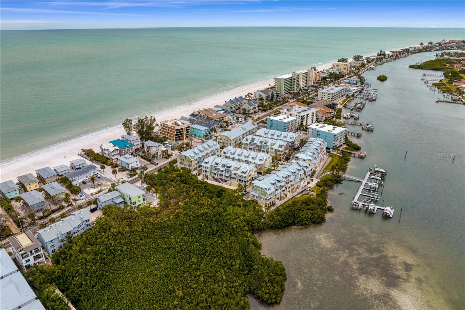 19915 GULF BLVD #303, INDIAN SHORES, FL, 33785