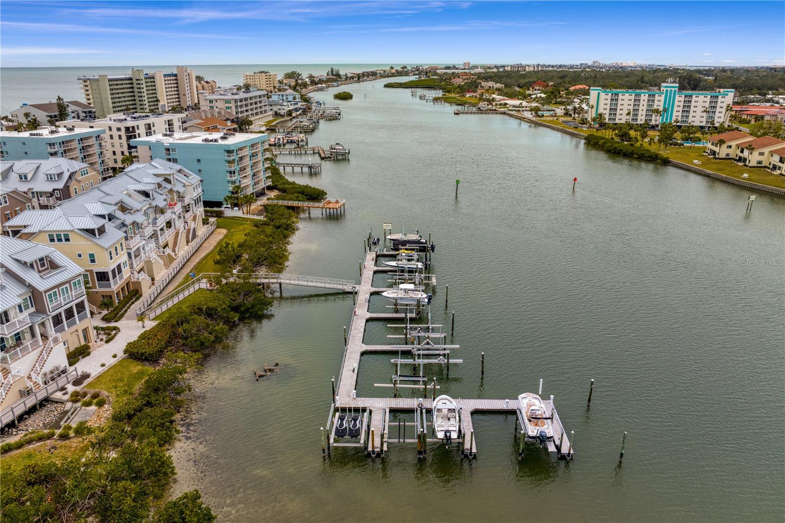 19915 GULF BLVD #303, INDIAN SHORES, FL, 33785