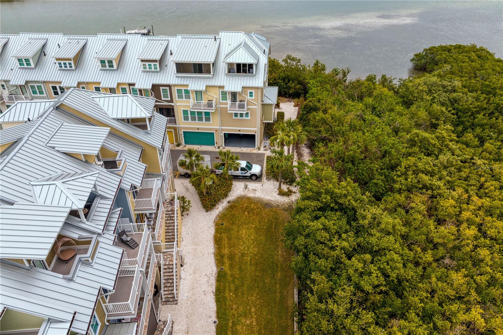 19915 GULF BLVD #303, INDIAN SHORES, FL, 33785